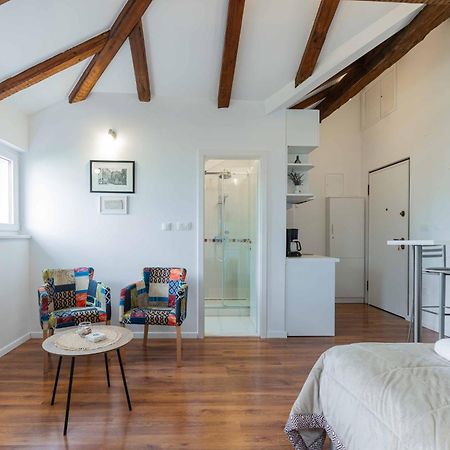 Apartment The Charm Split Luaran gambar
